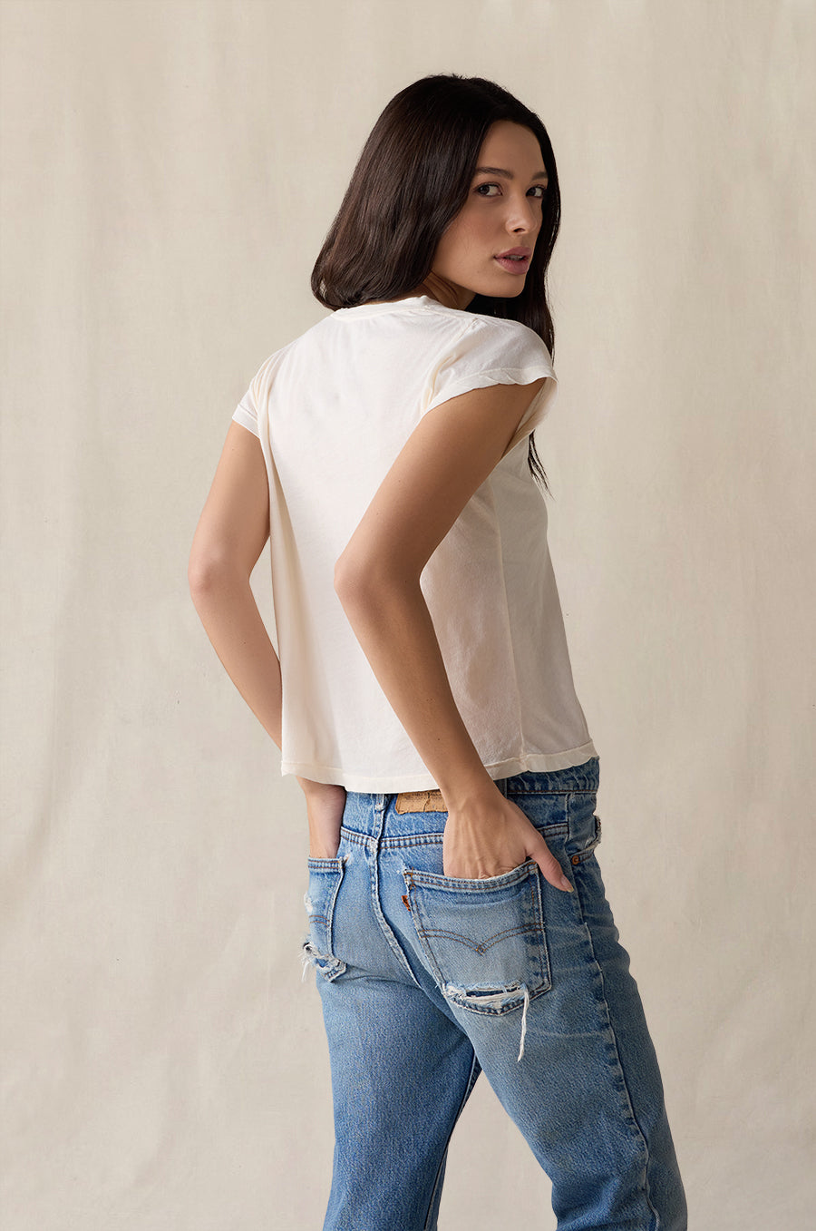Shrunken BF Tee in vanilla sheer cotton - the lady & the sailor