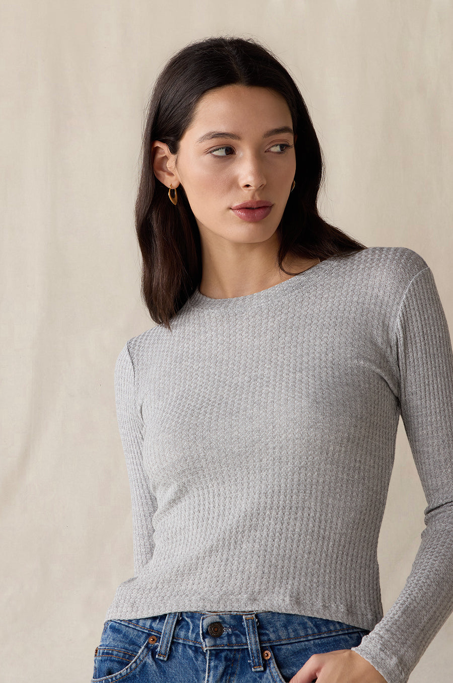 The Classic L/S Crew in heather grey waffle knit - the lady & the sailor