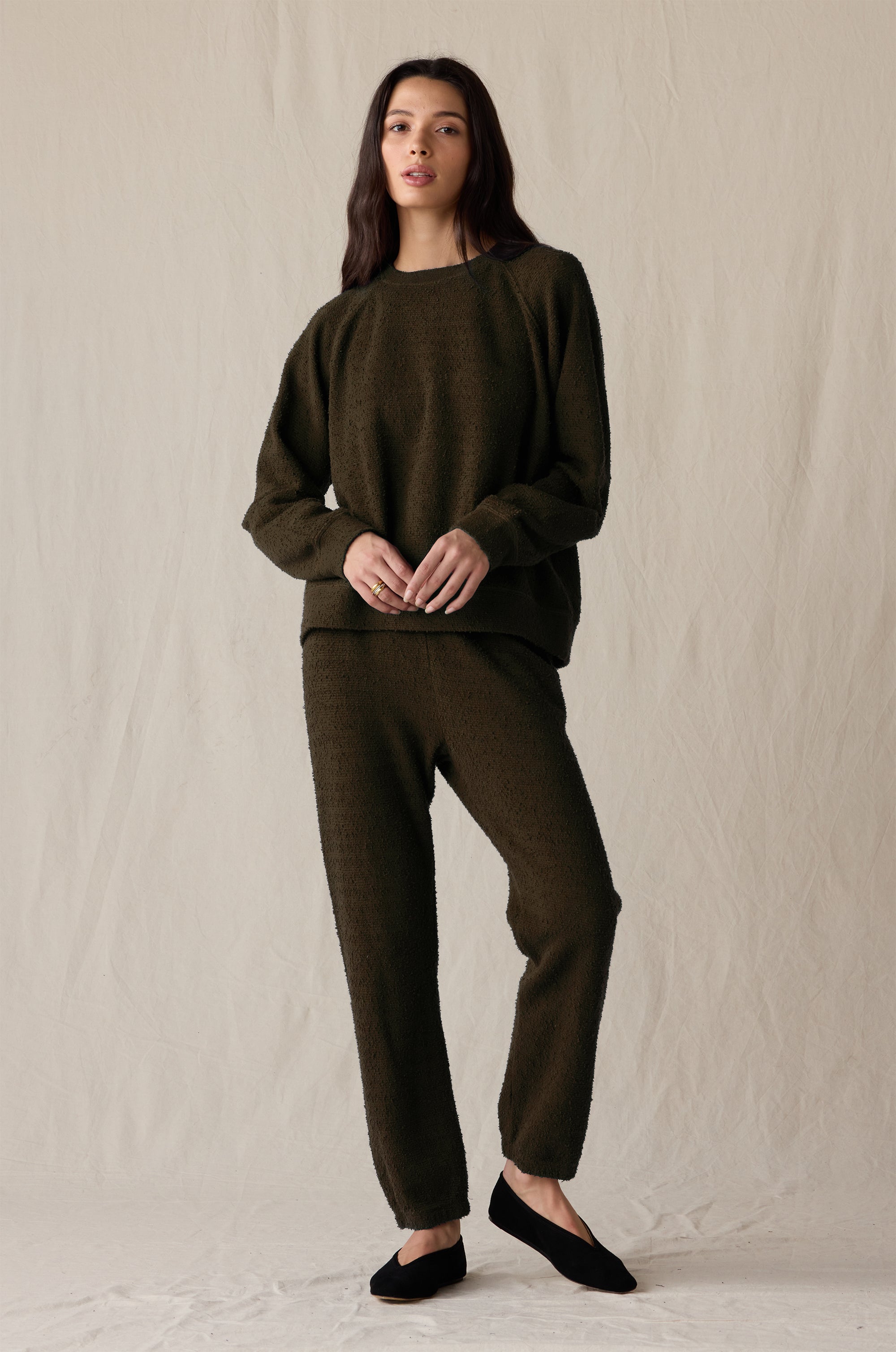 BRENTWOOD SWEATSHIRT IN MOSS BOUCLÉ