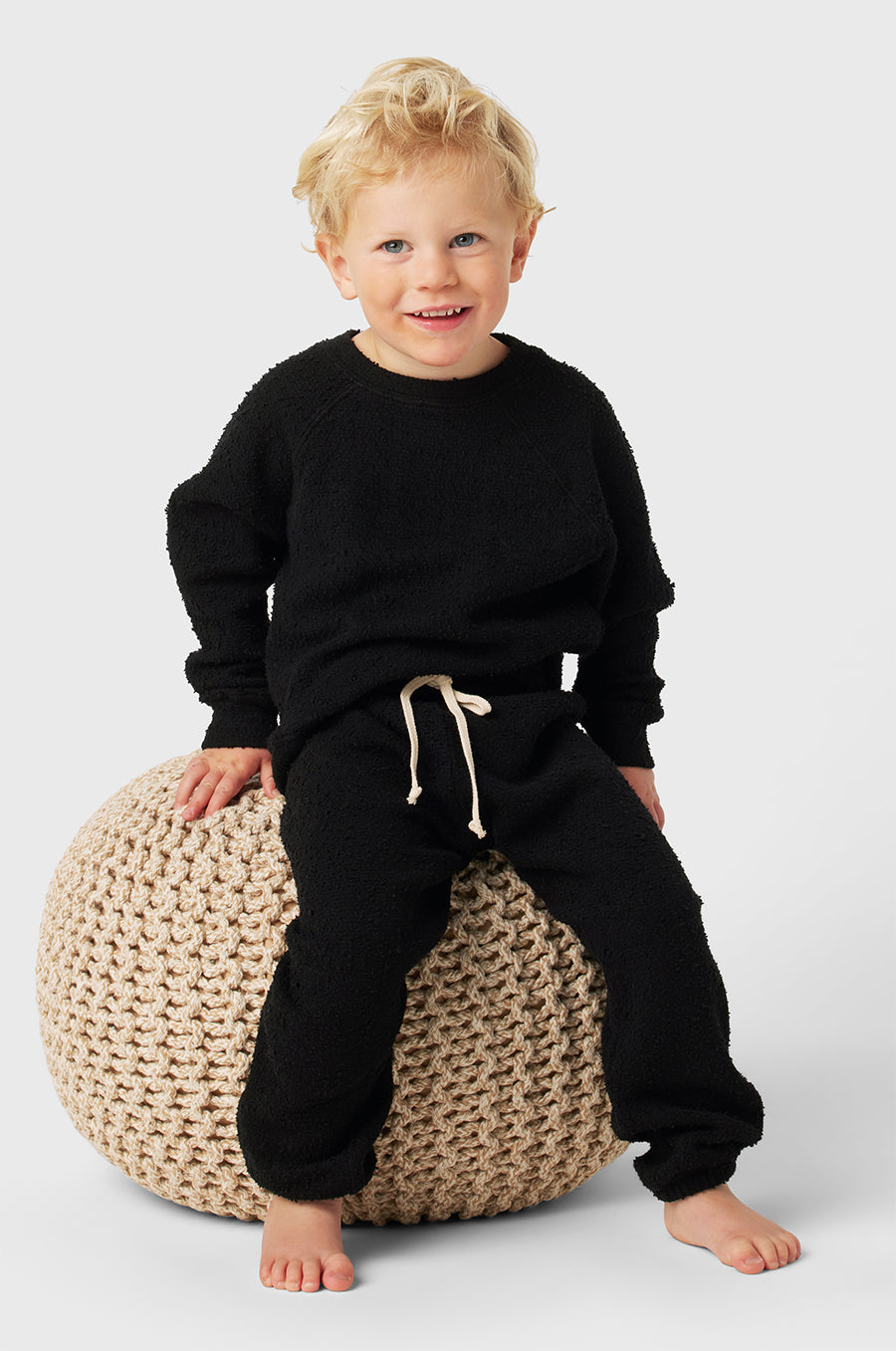 Kids Brentwood Sweatshirt in Black Bouclé little lady & petit sailor