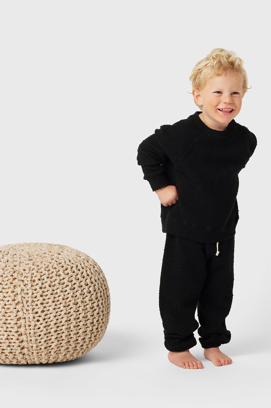 Kids Brentwood Sweatshirt in Black Bouclé little lady & petit sailor