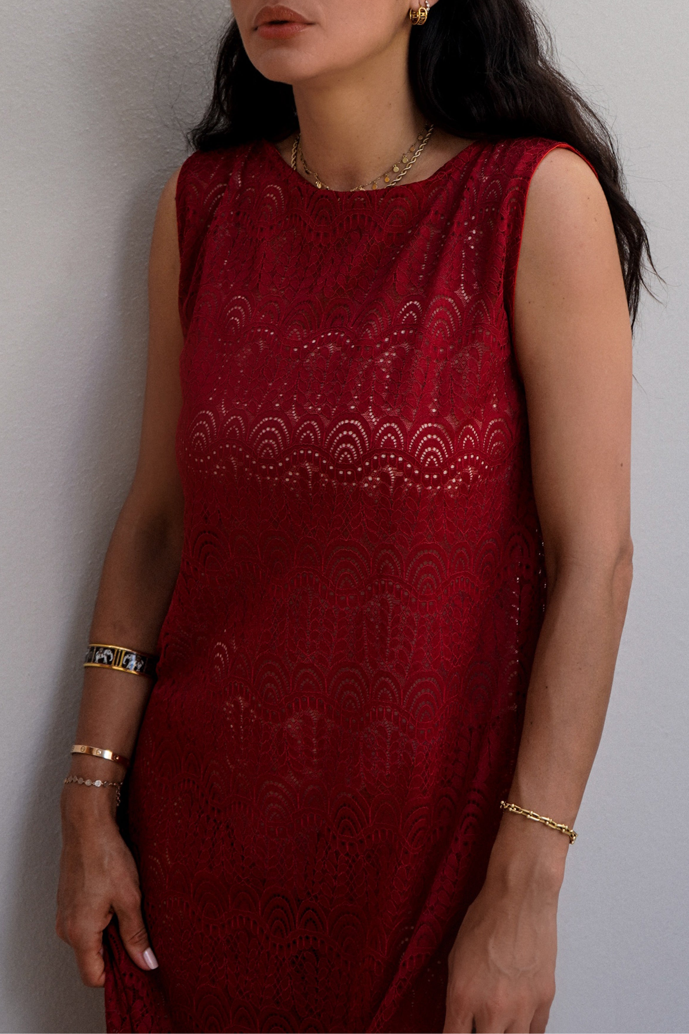LONG SHIFT TUNIC IN SCARLETT LACE