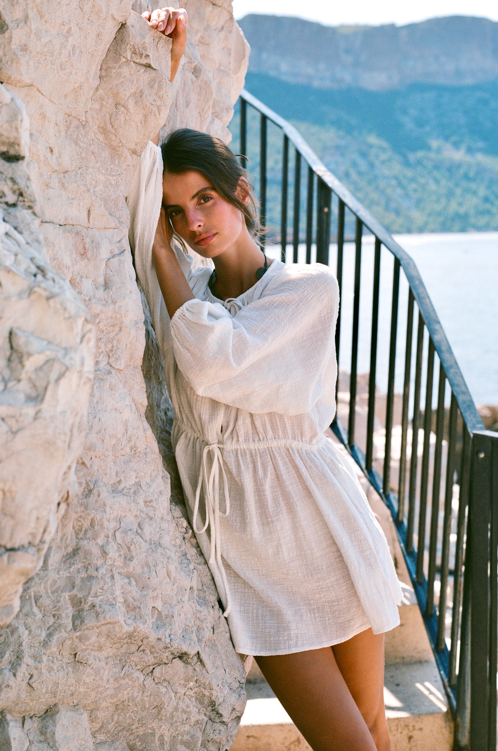 CINCHED MINI DRESS IN WHITE GAUZE - the lady & the sailor
