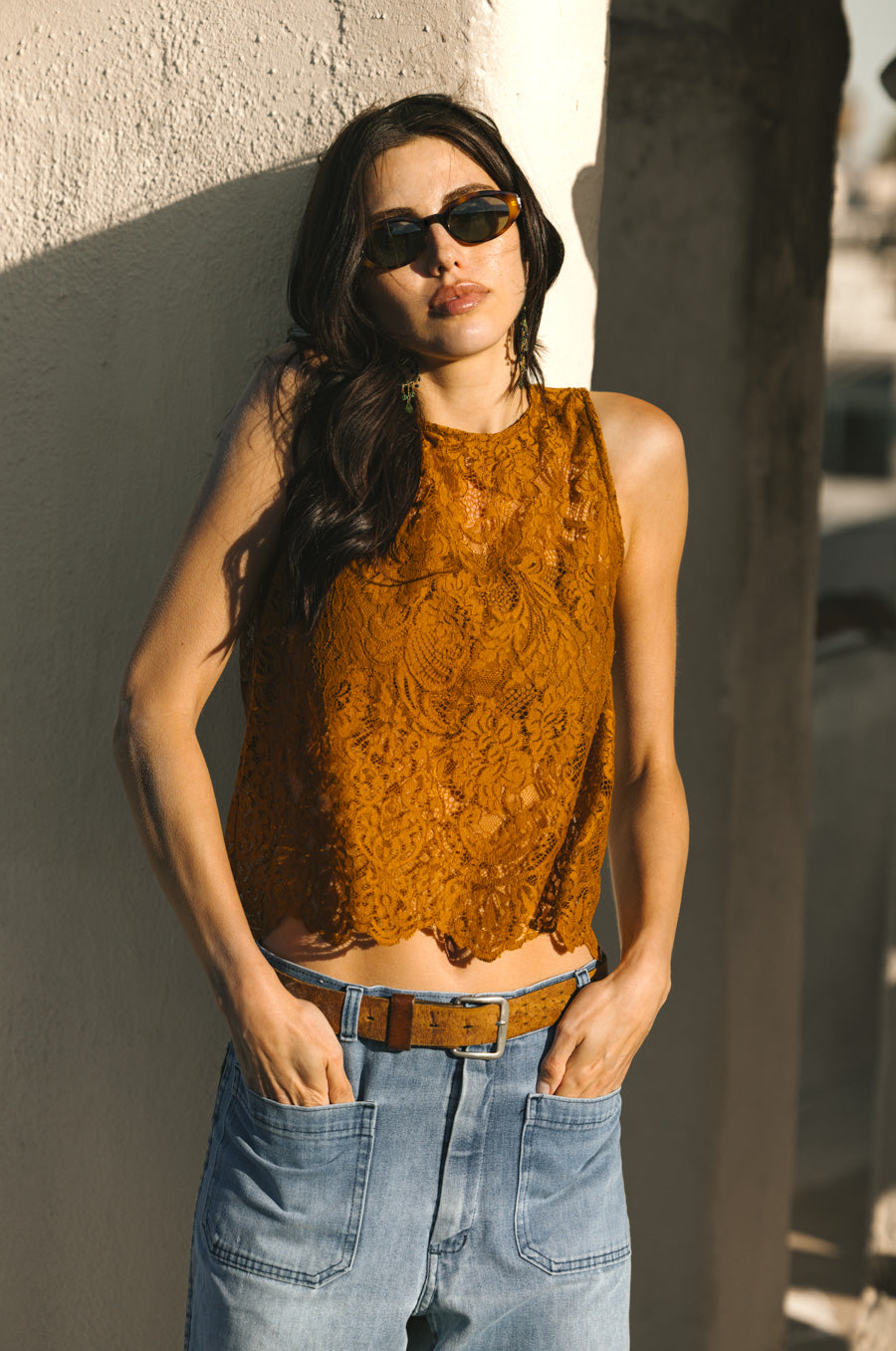 SCALLOPED LACE TANK IN BRONZE