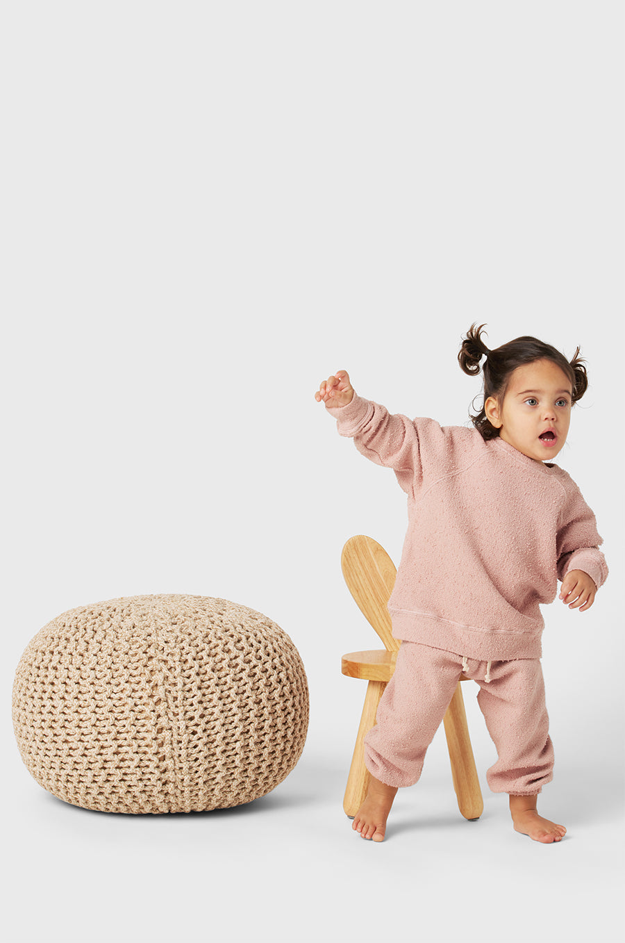 Kids Brentwood Sweatshirt in Petal Bouclé little lady & petit sailor