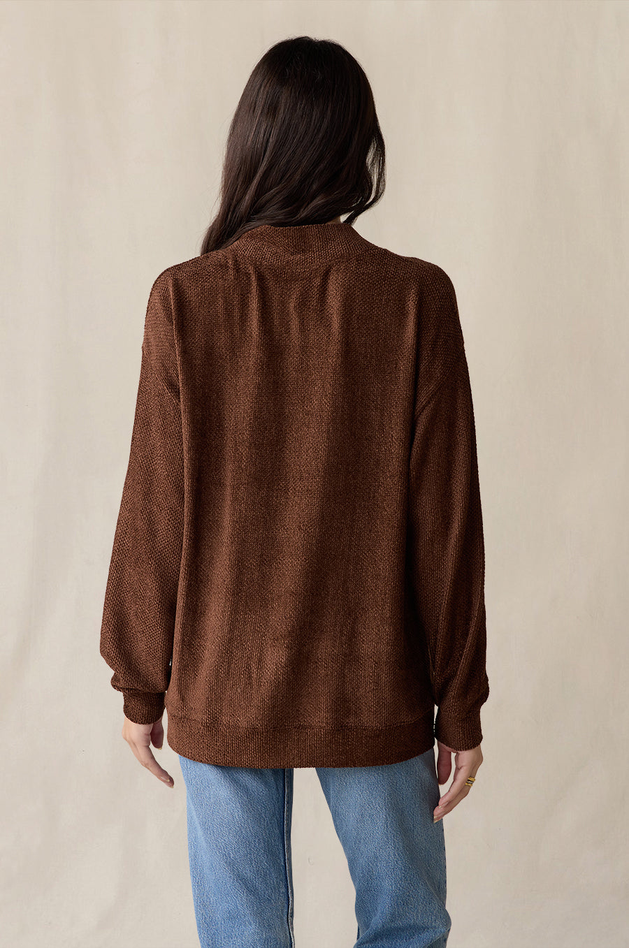 Relaxed V-Neck Pullover in chestnut chenille - the lady & the sailor