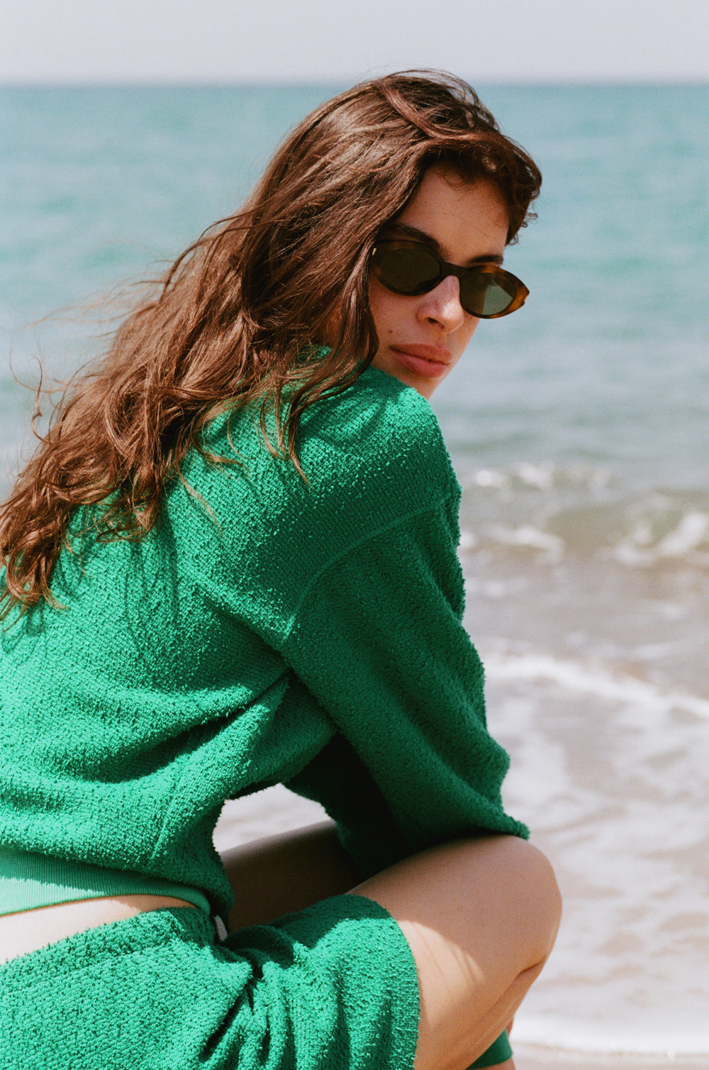 le classique crew in kelly green boucle and everyday short in kelly green boucle - the lady & the sailor