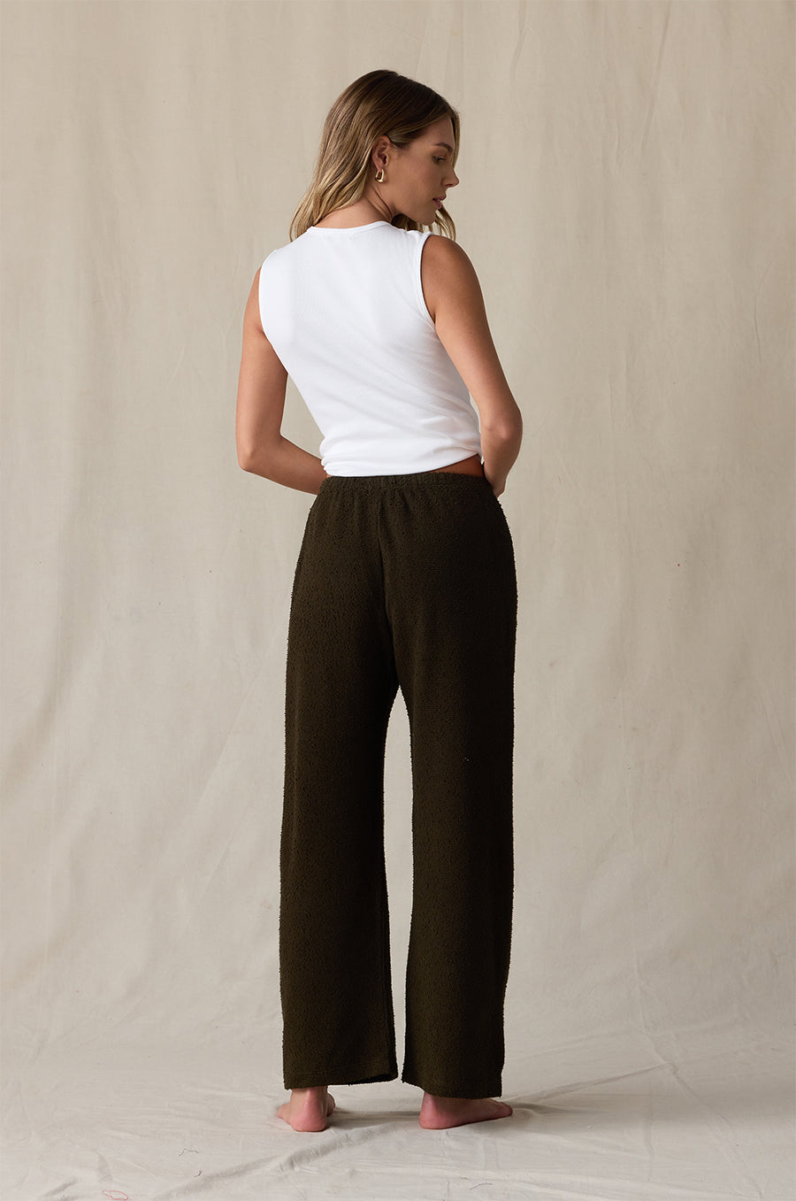 THE EVERYDAY PANT IN MOSS BOUCLÉ
