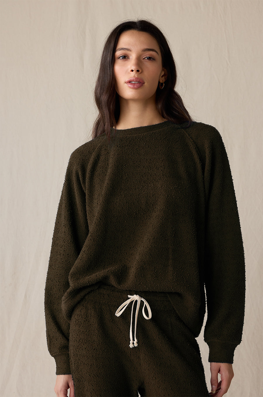 BRENTWOOD SWEATSHIRT IN MOSS BOUCLÉ
