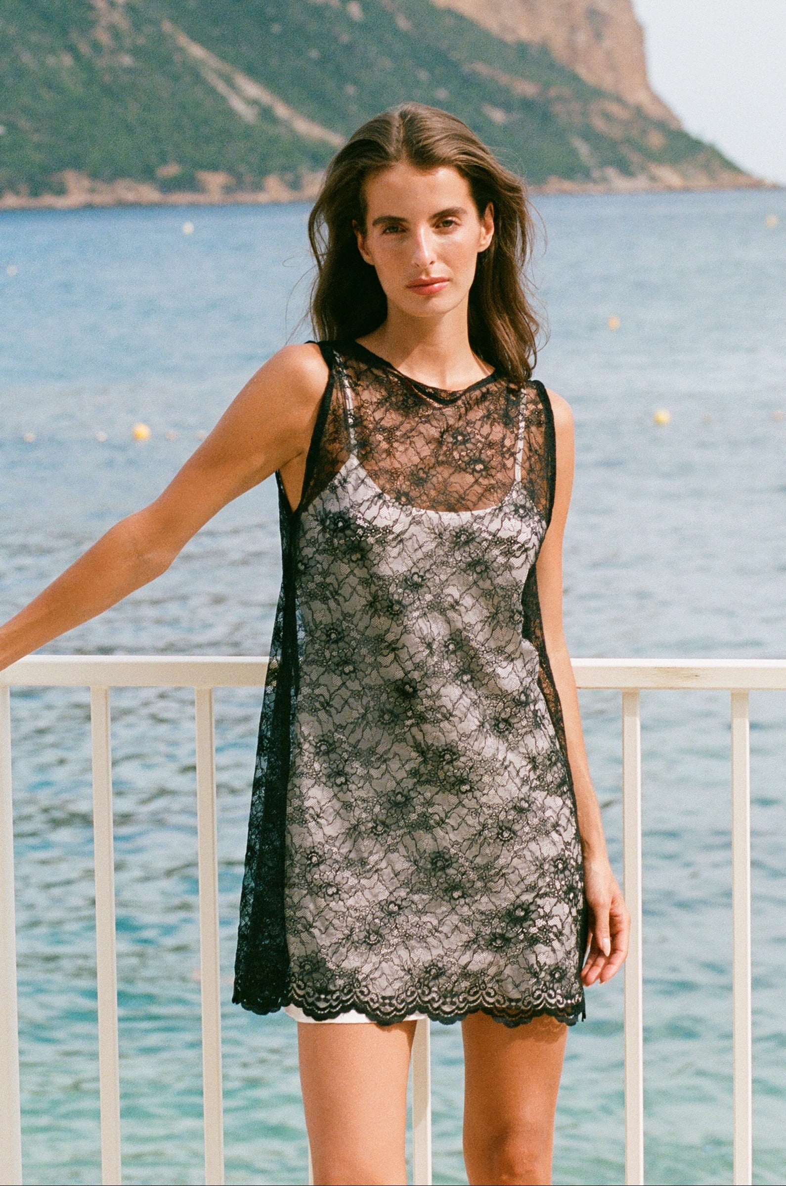 MINI LACE TUNIC IN BLACK