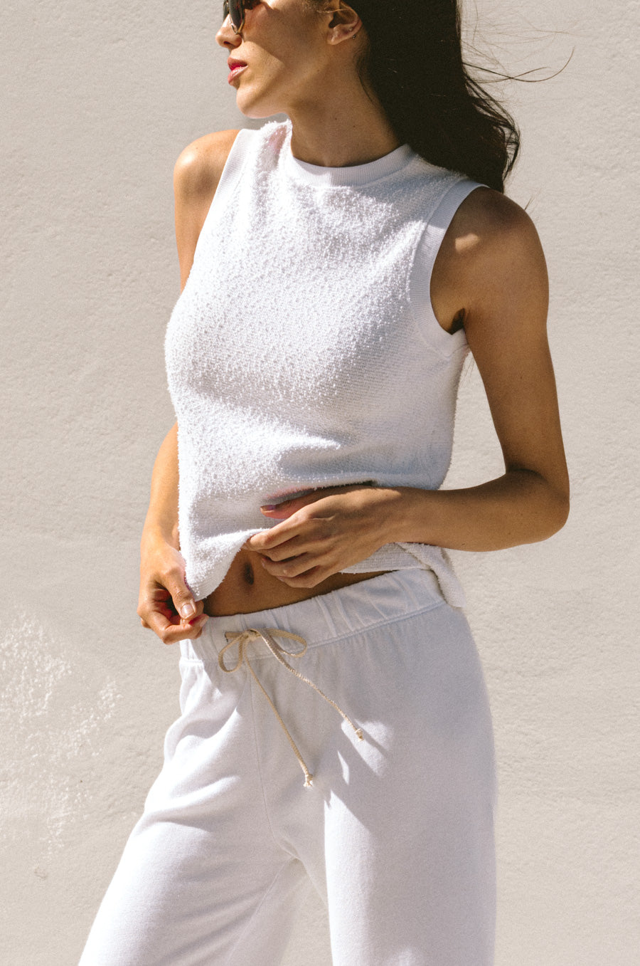CREWNECK TANK IN WHITE BOUCLÉ