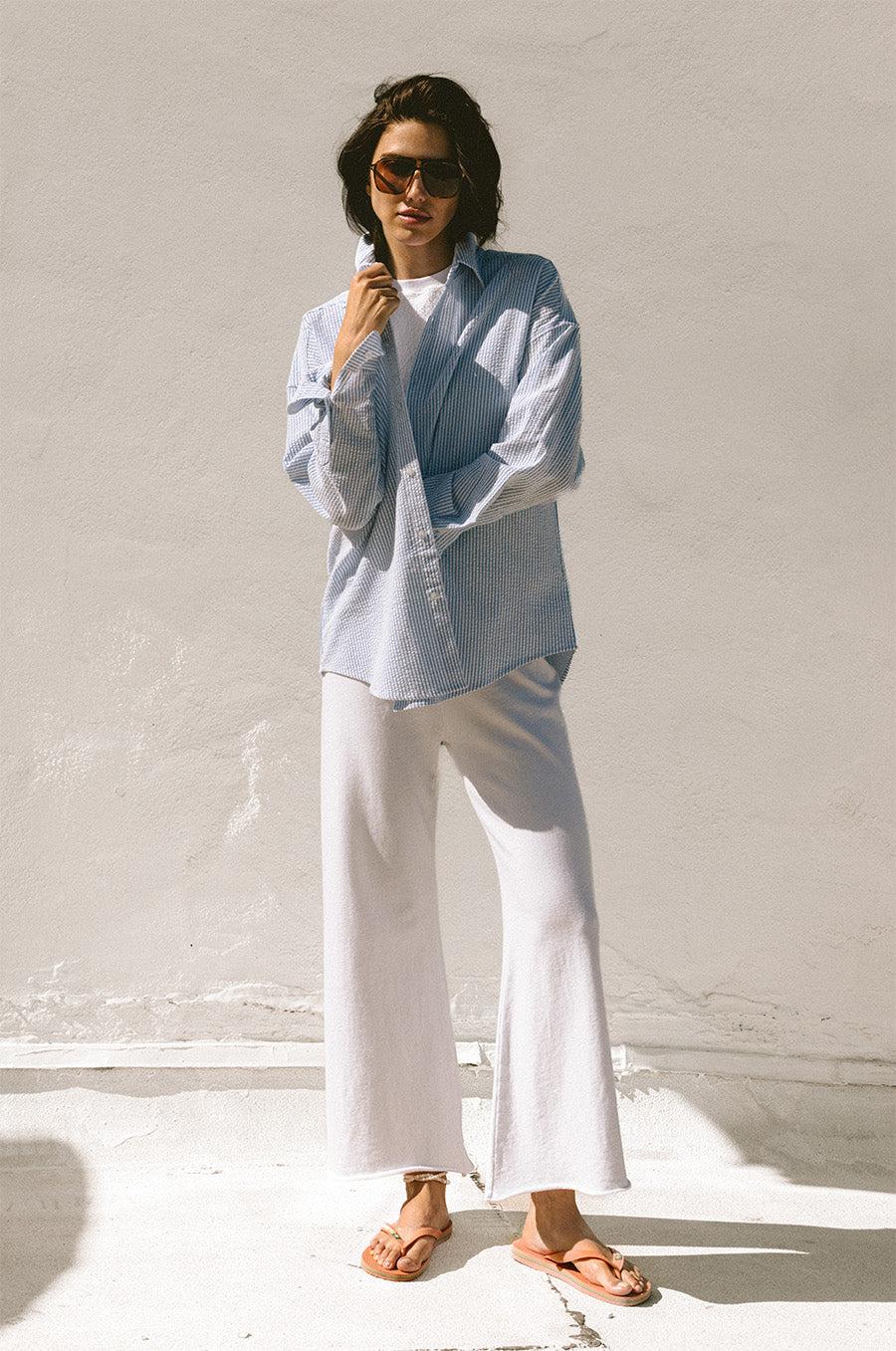 THE SUNDAY SHIRT IN BLUE SEERSUCKER