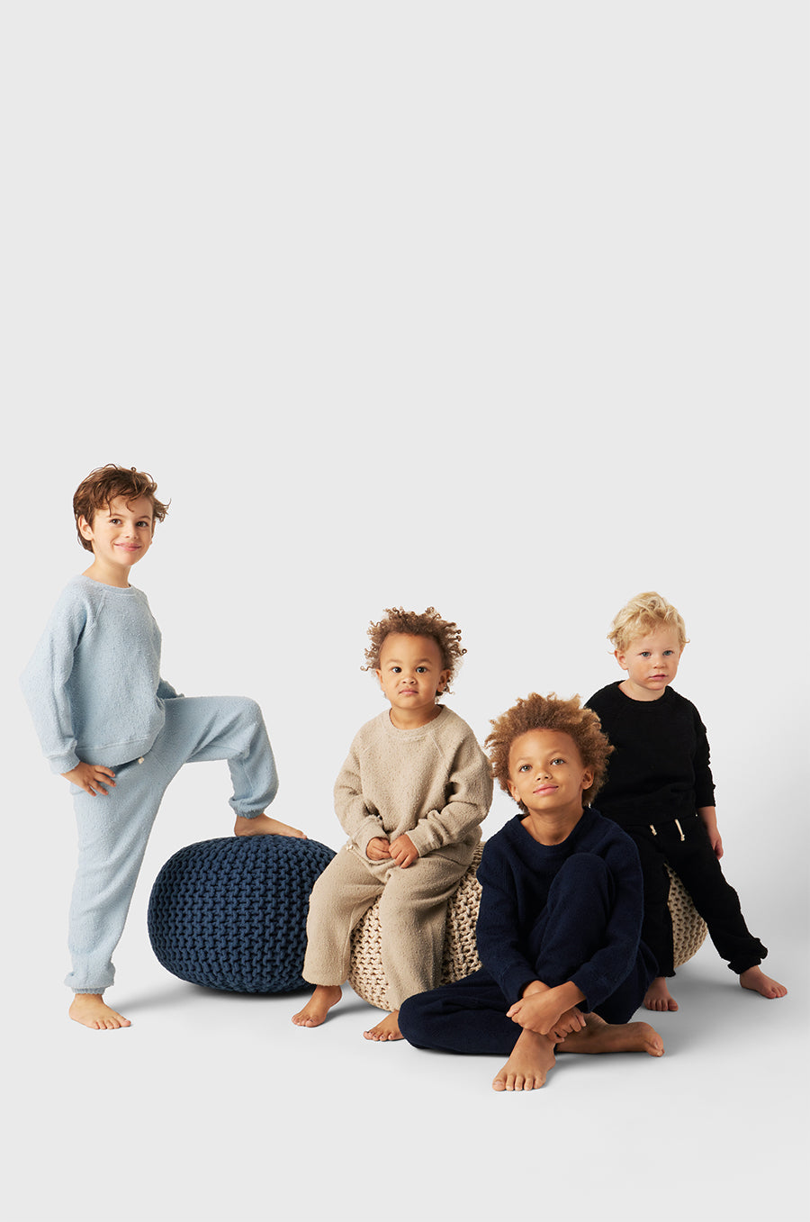 Model wearing Kids Vintage Sweatpants in Navy Bouclé little lady & petit sailor