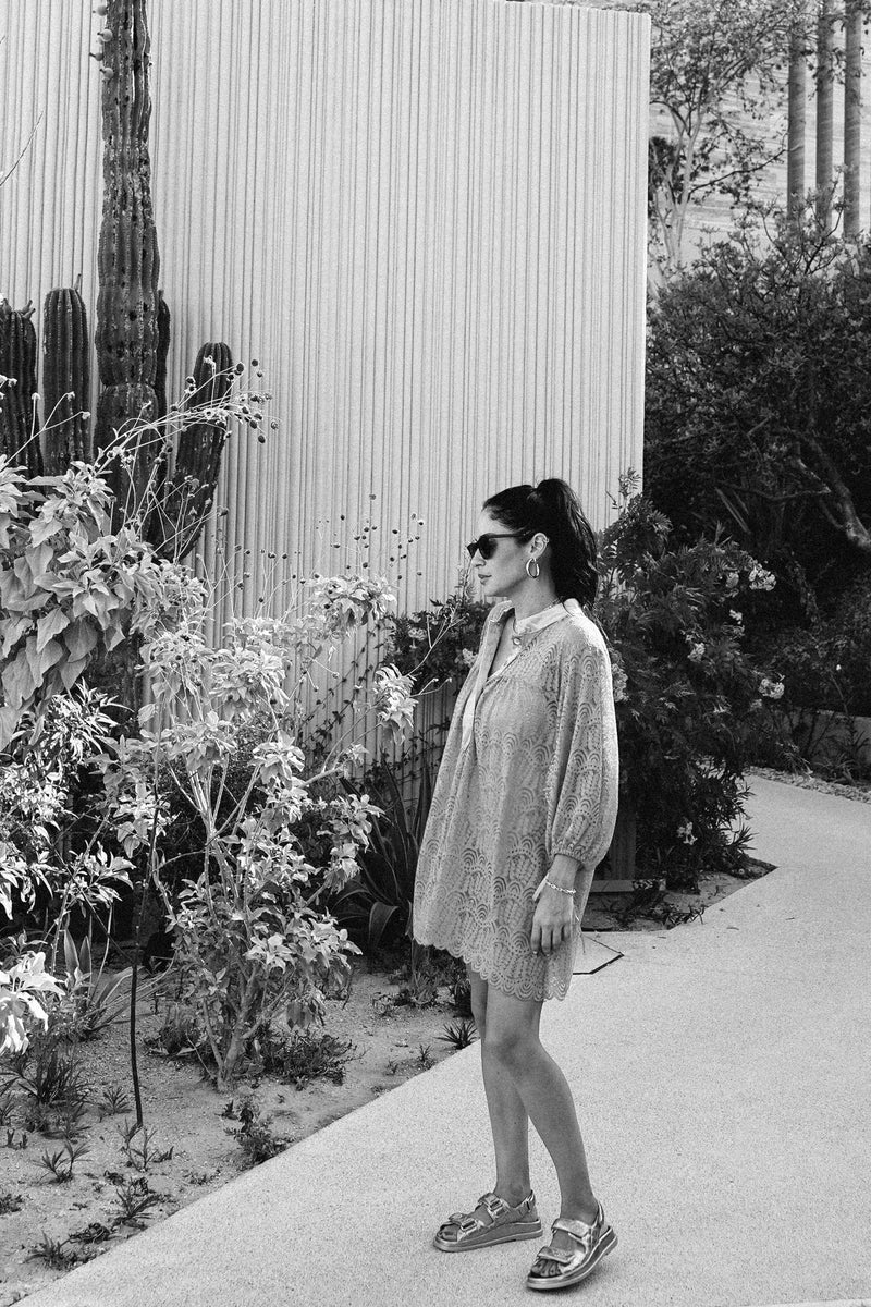 Model wearing Billow Sleeve Tunic Mini Dress in Lavender Lace.