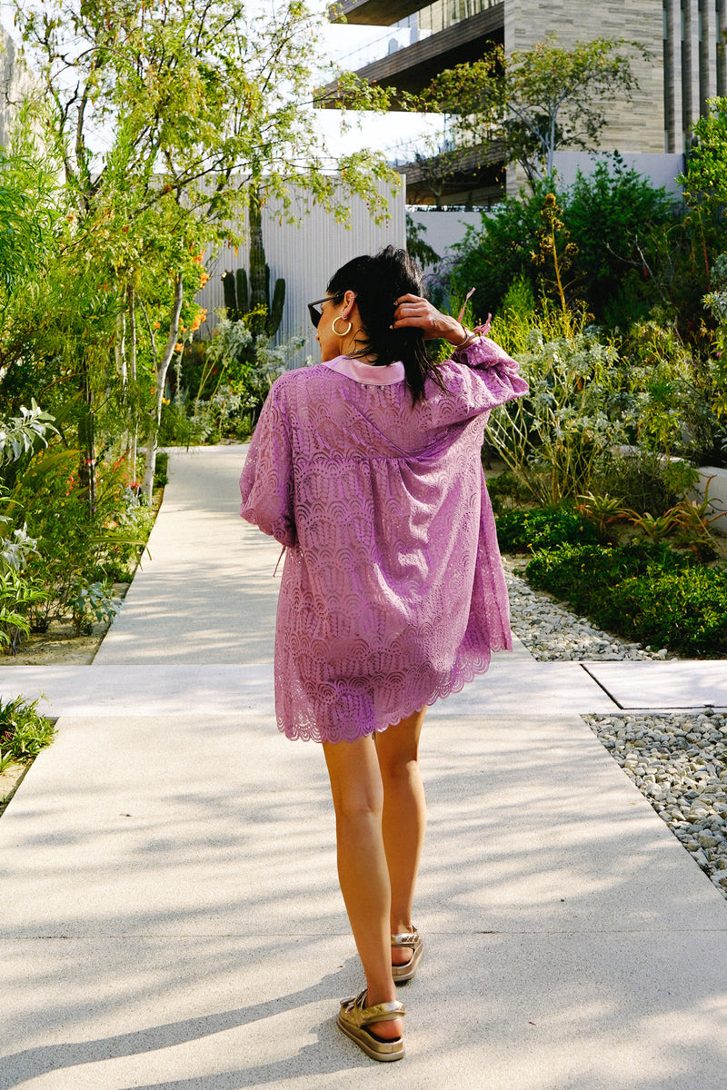 BILLOW SLEEVE TUNIC DRESS IN LAVENDER LACE